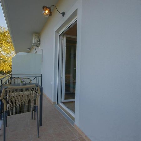 Ariadni Apartments Dassia 外观 照片