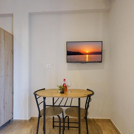 Ariadni Apartments Dassia 外观 照片