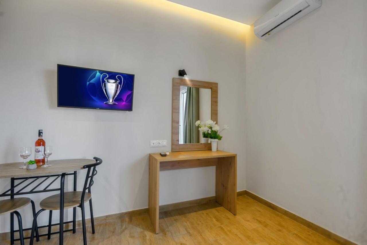 Ariadni Apartments Dassia 外观 照片